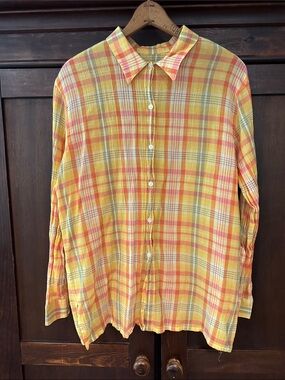 Liz Claiborne women’s button down shirt • top • blouse